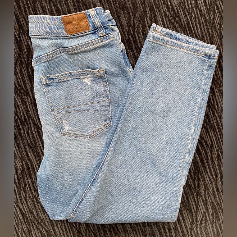 American Eagle Curvy Mom Jean - Size 6 - Picture 2 of 11